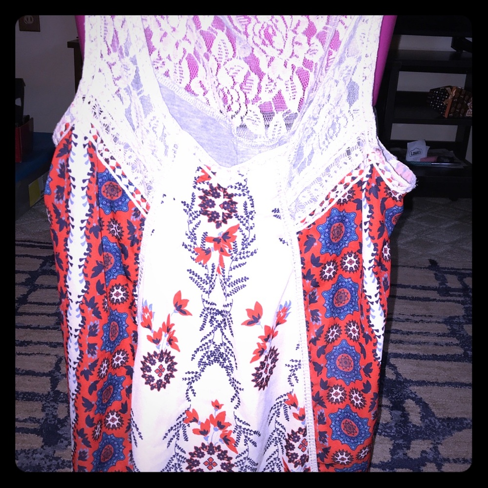 Boho tank top with lace